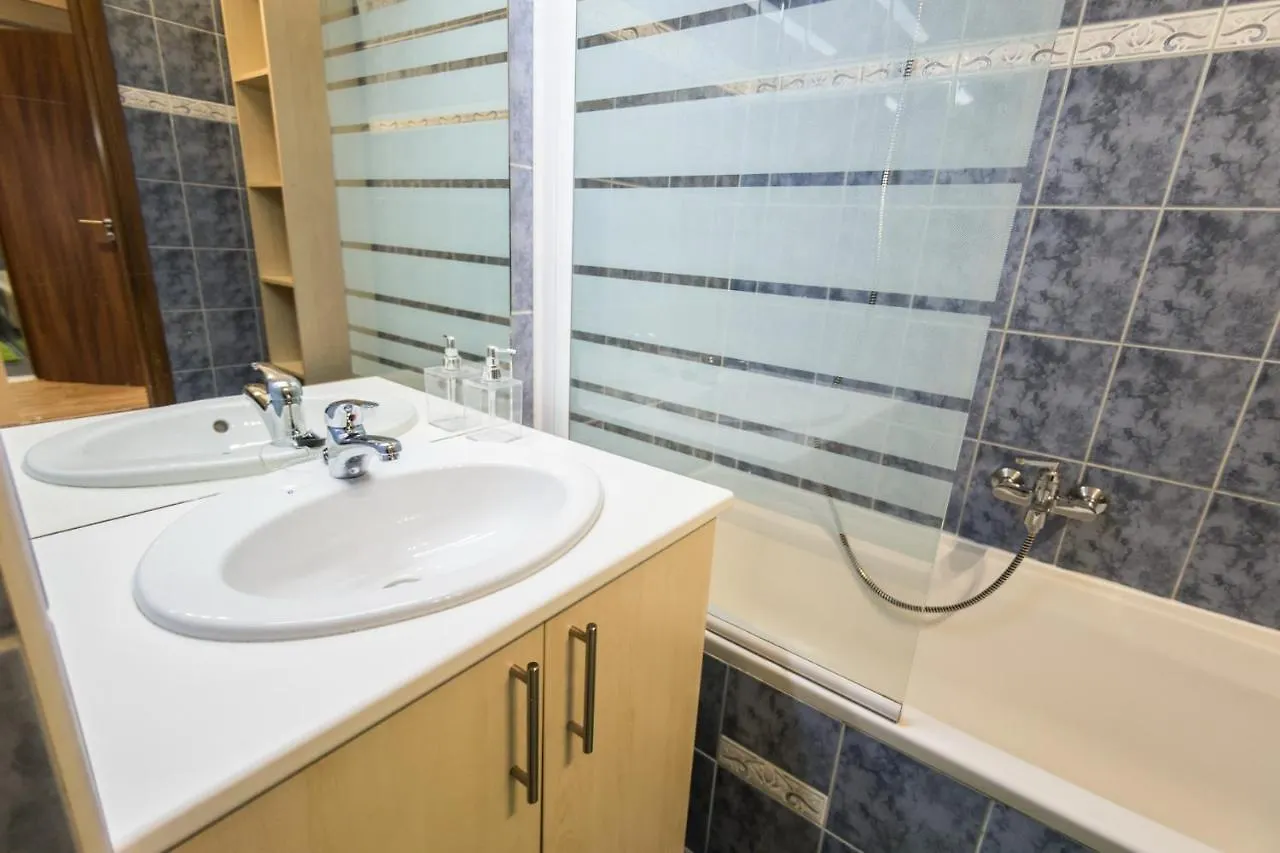 Central Home- Pesterzsebet Budapest Apartment